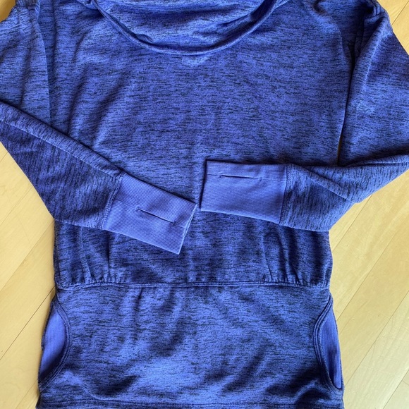 Athleta Sweater / Sweatshirt - Picture 3 of 7